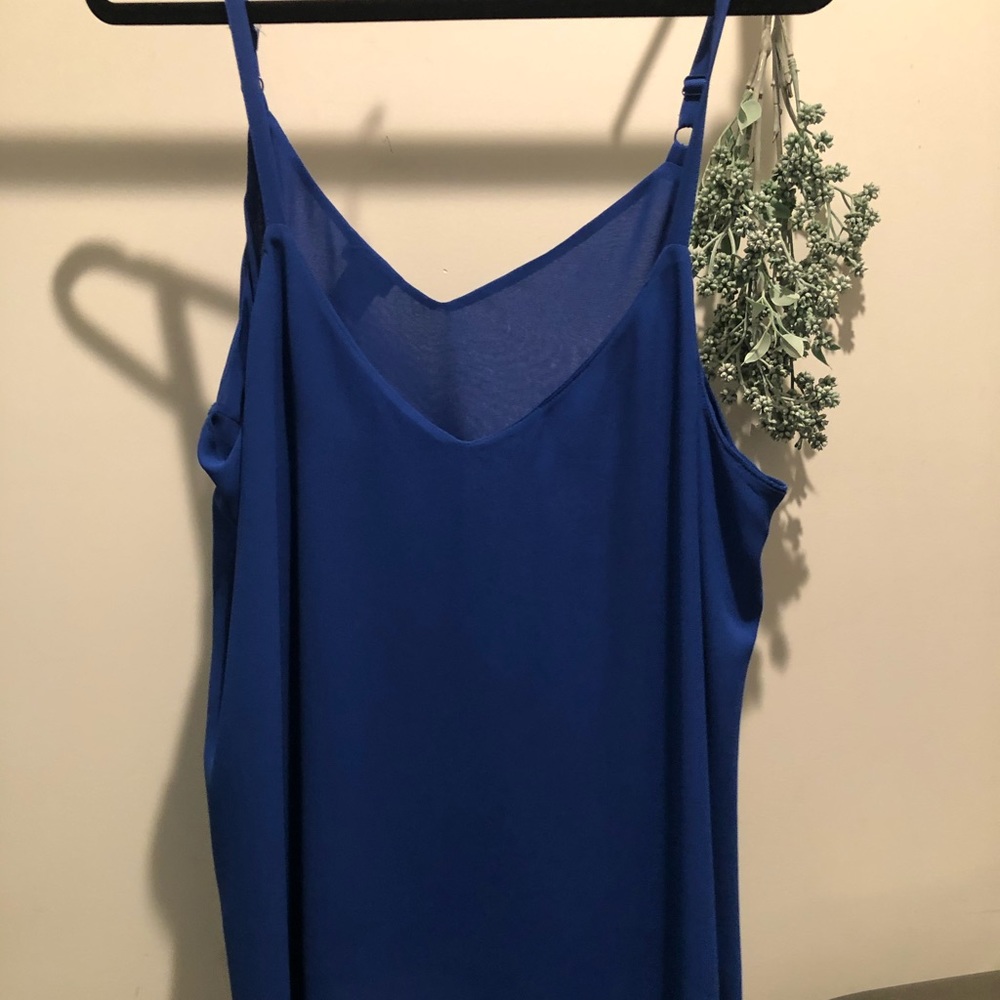 Swing tank